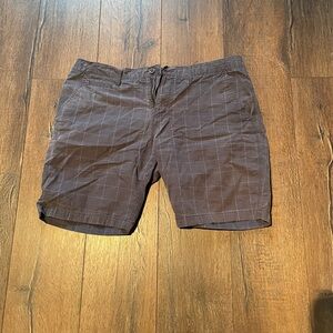 Kenneth Cole Men's Golf Plaid Flat Front Shorts